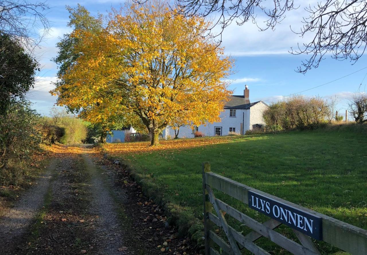 Llys Onnen - North Wales Holiday Cottage โมลด์ ภายนอก รูปภาพ
